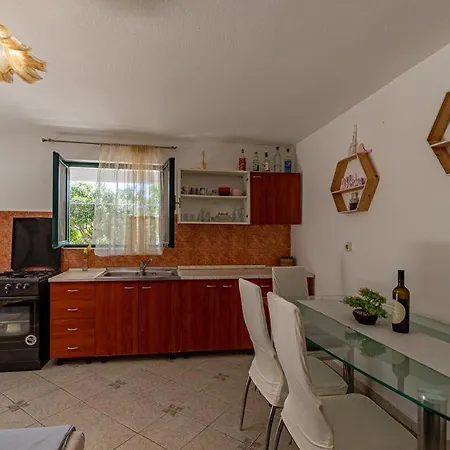 Appartamento Mario Zavalatica