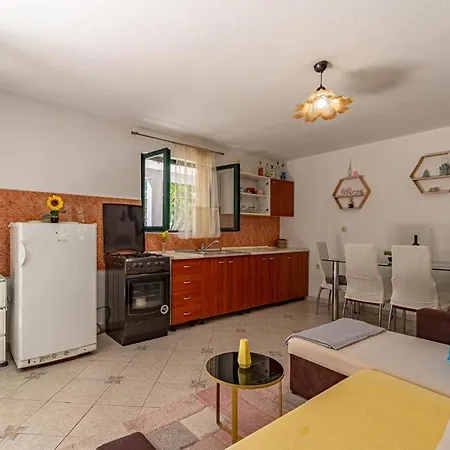 Mario Апартаменты *